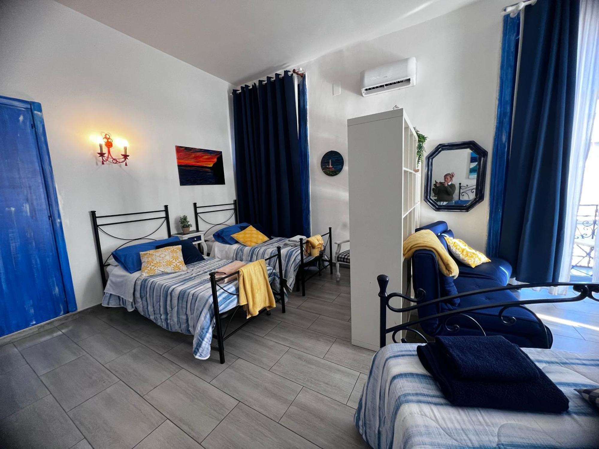 Napoli Da Vivere Suites Giudecca Bagian luar foto
